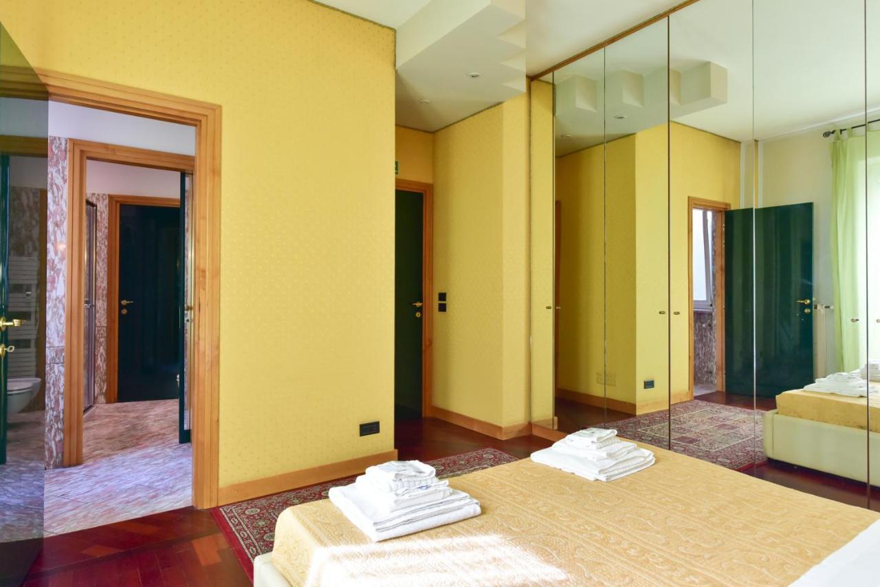 Elegant & Cozy Apartment In The Heart Of Roma Exterior foto
